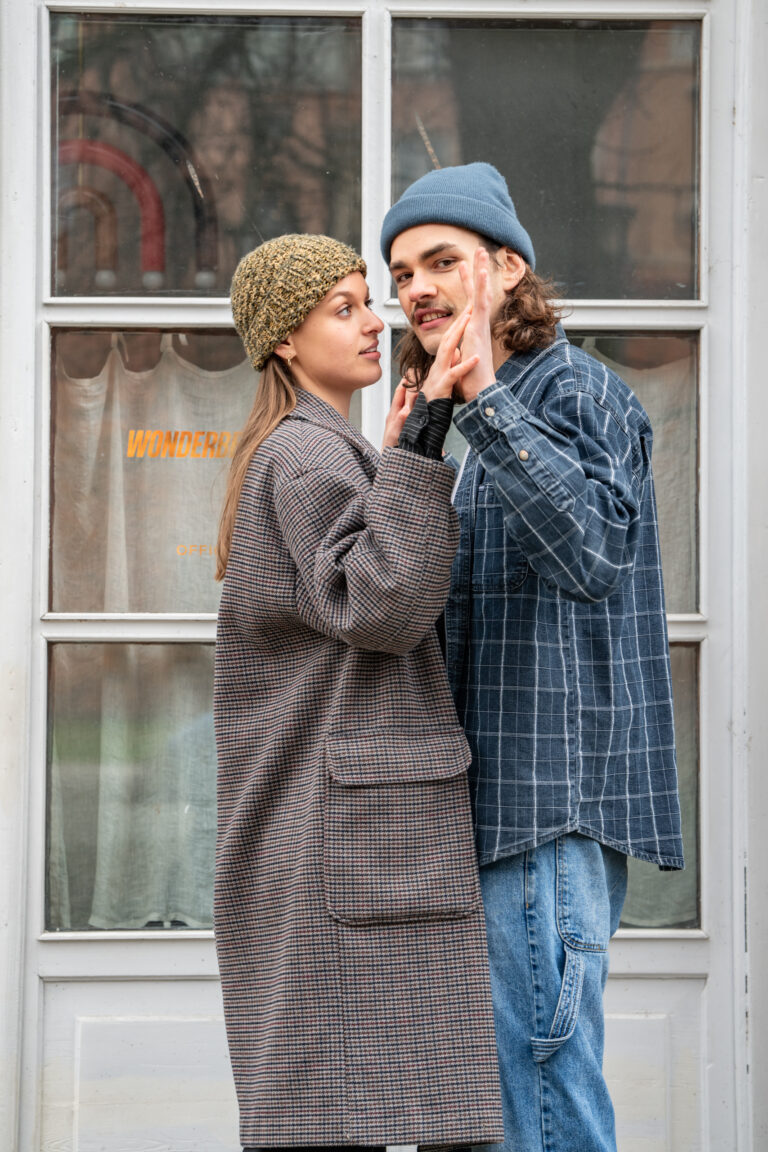 Narzeczeni podczas sesji zdjęciowej w Warszawie